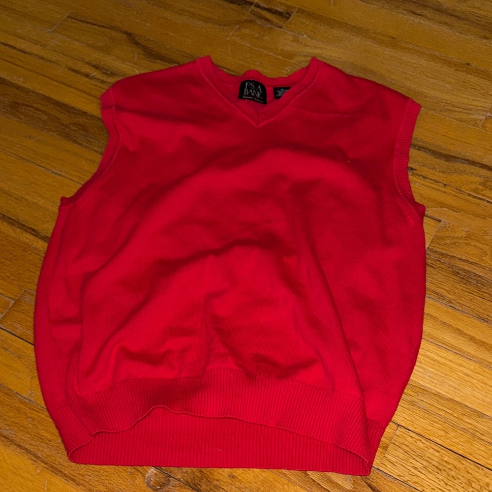 Jos A Bank light red sweater tank
